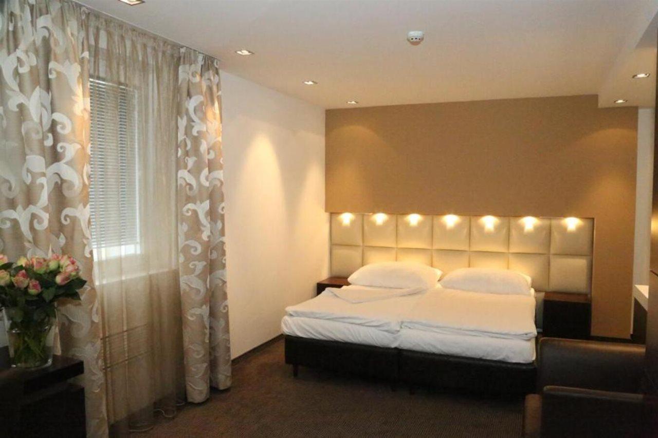 Prielmayerhof Hotel Линц Екстериор снимка