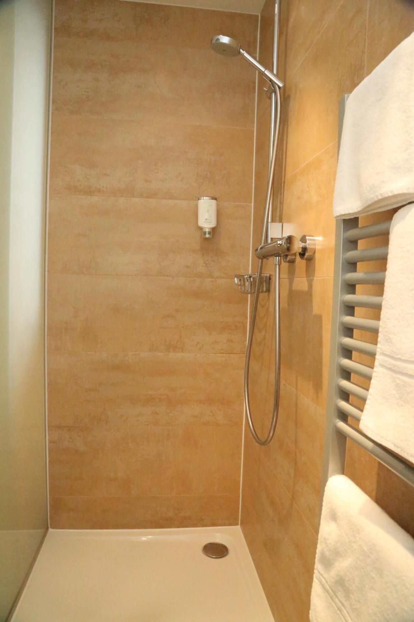 Prielmayerhof Hotel Линц Екстериор снимка
