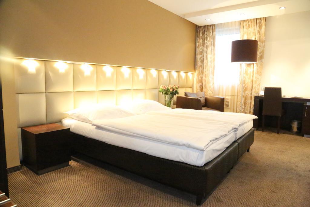 Prielmayerhof Hotel Линц Екстериор снимка